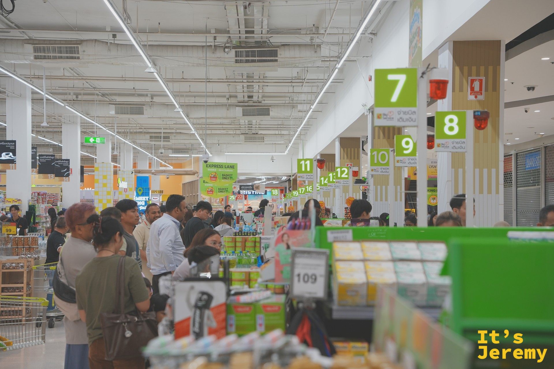 BigC 餅乾與椰子糖伴手禮區
